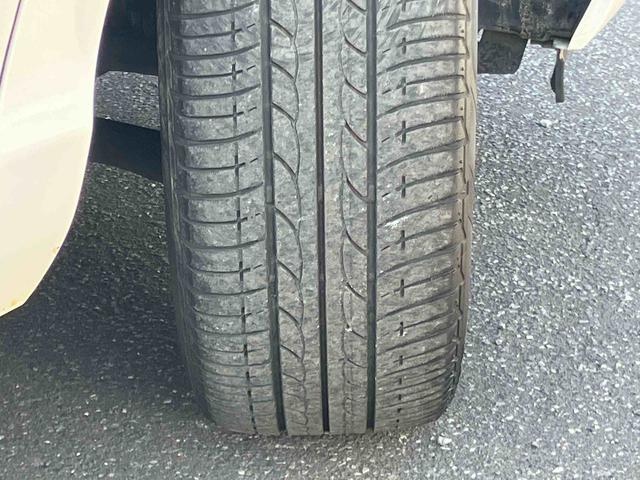 アクアＧバックカメラ連動ワンセグナビ　ブルートゥース対応　ＡＵＸ接続　ビルトインＥＴＣ　オートクルーズコントロール　前席シートヒーター　テレスコピックステアリング　運転席シートアジャスター　キーレスエントリー（千葉県）の中古車