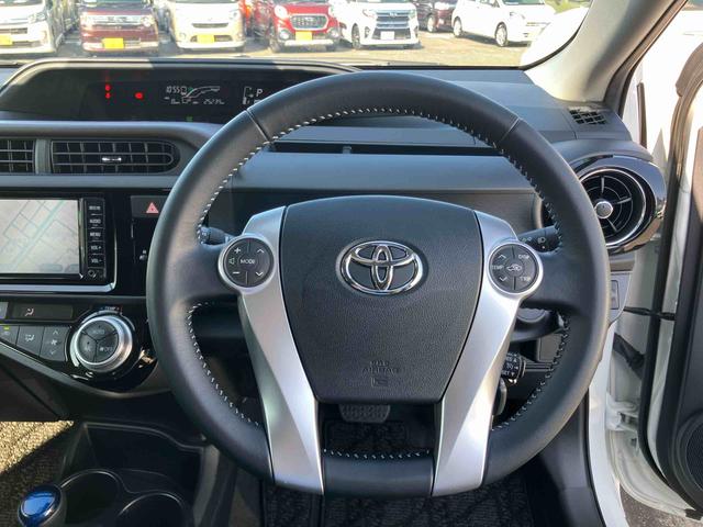 アクアＧバックカメラ連動ワンセグナビ　ブルートゥース対応　ＡＵＸ接続　ビルトインＥＴＣ　オートクルーズコントロール　前席シートヒーター　テレスコピックステアリング　運転席シートアジャスター　キーレスエントリー（千葉県）の中古車