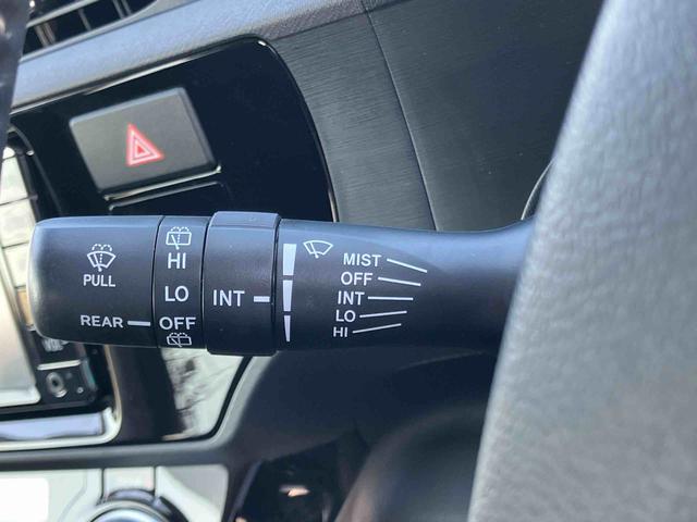 アクアＧバックカメラ連動ワンセグナビ　ブルートゥース対応　ＡＵＸ接続　ビルトインＥＴＣ　オートクルーズコントロール　前席シートヒーター　テレスコピックステアリング　運転席シートアジャスター　キーレスエントリー（千葉県）の中古車