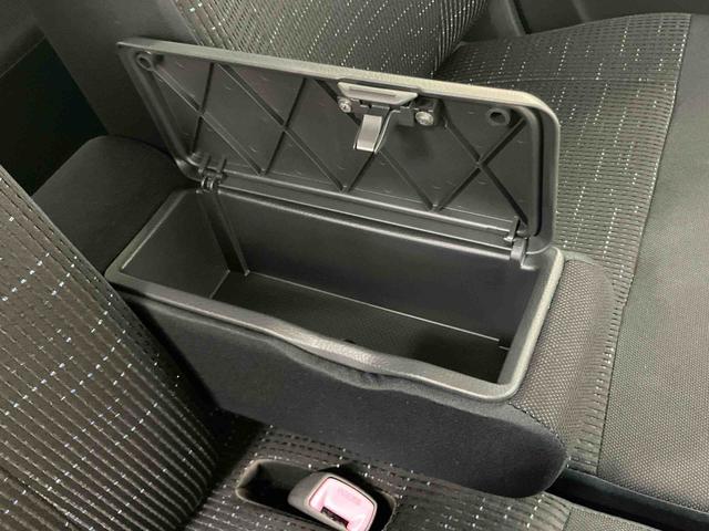 ムーヴカスタム　Ｘリミテッドバックカメラ連動ワンセグナビ　ＡＵＸ接続　プッシュエンジンスタート　キーフリーシステム　セキュリティアラーム　照明．バニティーミラー付き左右サンバイザー　チルトステアリング　運転席シートリフター（千葉県）の中古車