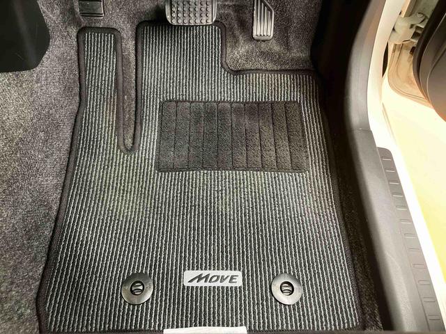 ムーヴカスタム　Ｘリミテッドバックカメラ連動ワンセグナビ　ＡＵＸ接続　プッシュエンジンスタート　キーフリーシステム　セキュリティアラーム　照明．バニティーミラー付き左右サンバイザー　チルトステアリング　運転席シートリフター（千葉県）の中古車