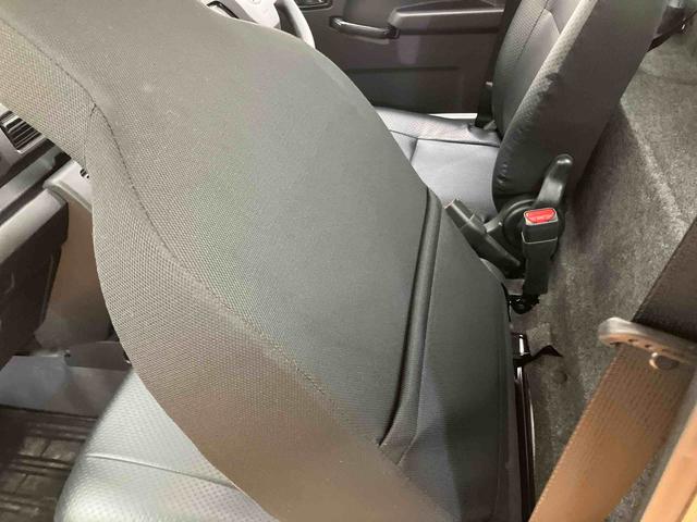 ハイゼットトラックジャンボスタンダード 4WDテールゲートチェーン 前後コーナーセンサー オートライト オートハイビーム 衝突回避支援システム 横滑り防止装置 アイドリングストップ マニュアルレベリング機能付ハロゲンヘッドライト(千葉県)の中古車