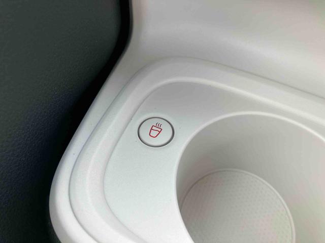 ムーヴキャンバスストライプスＧＬＥＤヘッドライト　オートライト　オートハイビーム　ＡＤＢ　Ｂカメラ　スマアシ　前後コーナーセンサー　シートヒーター　ホッとカップホルダー　置き楽ＢＯＸ　電動駐車ブレーキ　キーフリー　盗難防止アラーム（千葉県）の中古車