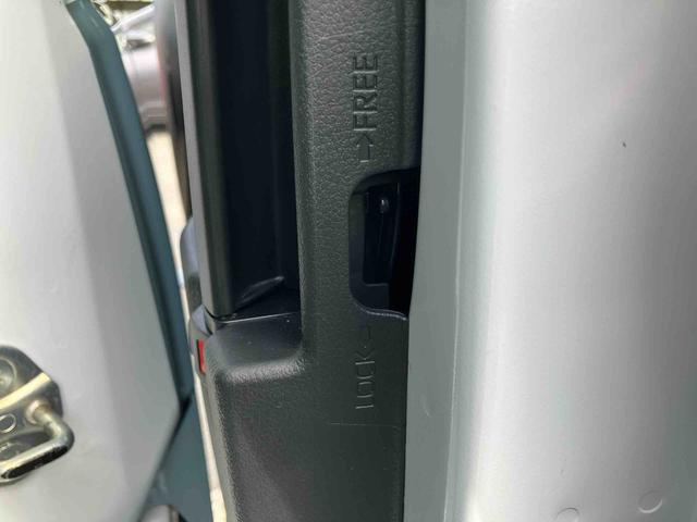 ムーヴキャンバスストライプスＧＬＥＤヘッドライト　オートライト　オートハイビーム　ＡＤＢ　Ｂカメラ　スマアシ　前後コーナーセンサー　シートヒーター　ホッとカップホルダー　置き楽ＢＯＸ　電動駐車ブレーキ　キーフリー　盗難防止アラーム（千葉県）の中古車