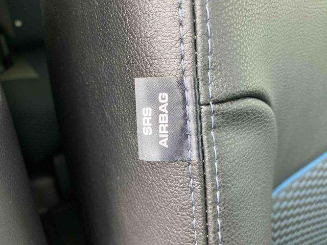 タントカスタムRSターボ Bカメラ ADB LEDヘッドライト オートライト オートハイビーム 革巻ステア&ノブ アルミ スマアシ コーナーセンサー シートヒーター 両側Pスライド 電動駐車ブレーキ プッシュスタート(千葉県)の中古車