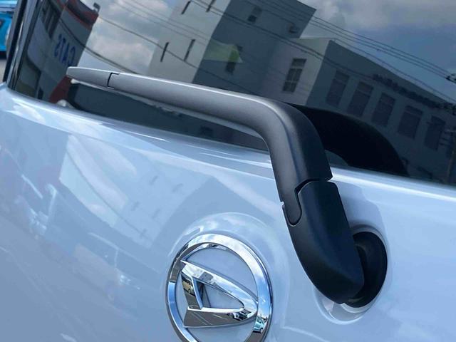 ムーヴキャンバスストライプスＧバックカメラ　ＡＤＢ　ＬＥＤヘッドライト　オートライト　オートハイビーム　ホッとカップホルダー　置き楽ＢＯＸ　スマアシ　コーナーセンサー　シートヒーター　　両側Ｐスライド　電動駐車ブレーキ　キーフリー（千葉県）の中古車