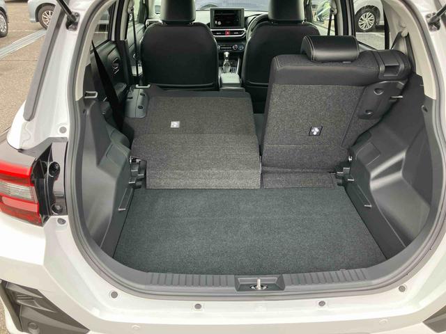 ロッキープレミアムG HEVハイブリッド 全車速追従クルコン ADB LEDヘッドライト オートライト リヤフォグ バックカメラ スマアシ コーナーセンサー シートヒーター キーフリー プッシュスタート 電動駐車ブレーキ アルミ(千葉県)の中古車