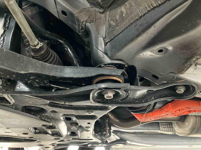 ロッキープレミアムG HEVハイブリッド 全車速追従クルコン ADB LEDヘッドライト オートライト リヤフォグ バックカメラ スマアシ コーナーセンサー シートヒーター キーフリー プッシュスタート 電動駐車ブレーキ アルミ(千葉県)の中古車