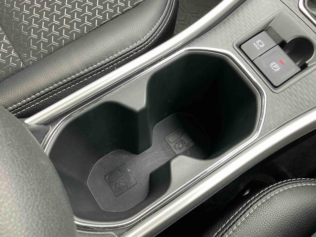 ロッキープレミアムG HEVハイブリッド 全車速追従クルコン ADB LEDヘッドライト オートライト リヤフォグ バックカメラ スマアシ コーナーセンサー シートヒーター キーフリー プッシュスタート 電動駐車ブレーキ アルミ(千葉県)の中古車