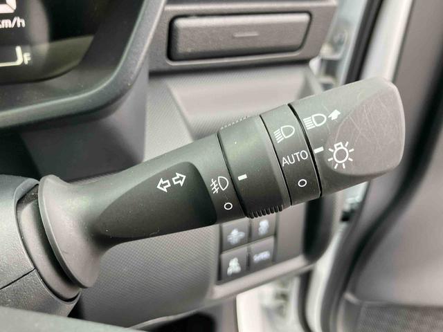 ロッキープレミアムG HEVハイブリッド 全車速追従クルコン ADB LEDヘッドライト オートライト リヤフォグ バックカメラ スマアシ コーナーセンサー シートヒーター キーフリー プッシュスタート 電動駐車ブレーキ アルミ(千葉県)の中古車