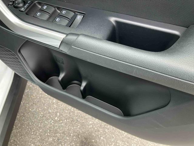 ロッキープレミアムG HEVハイブリッド 全車速追従クルコン ADB LEDヘッドライト オートライト リヤフォグ バックカメラ スマアシ コーナーセンサー シートヒーター キーフリー プッシュスタート 電動駐車ブレーキ アルミ(千葉県)の中古車