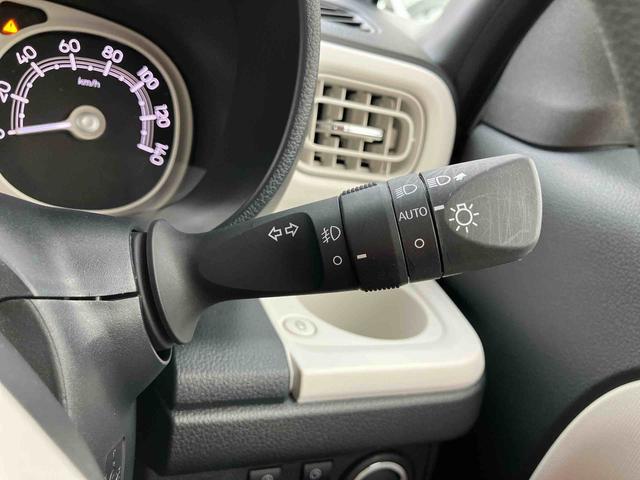 ムーヴキャンバスストライプスＧターボ両側電動スライドドア　ＬＥＤヘッドライト＆フォグランプ　シートヒーター　保温カップホルダー　電動駐車ブレーキ　バックカメラ　ステアリングスイッチ　自動追従クルコン　衝突被害軽減ブレーキ（千葉県）の中古車