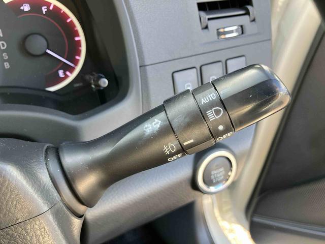 アイシスプラタナ Vセレクションホワイトインテリアパッケージナビ/TV/DVD/BT ETC 両側電動スライドドア オートエアコン アルミホイール プラズマクラスター フロントバンパー電動ポール 足踏み式駐車ブレーキ ステアリングリモコン キーフリーシステム(千葉県)の中古車