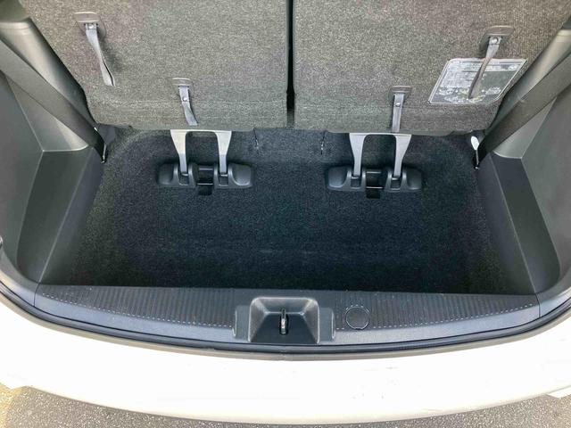 アイシスプラタナ Vセレクションホワイトインテリアパッケージナビ/TV/DVD/BT ETC 両側電動スライドドア オートエアコン アルミホイール プラズマクラスター フロントバンパー電動ポール 足踏み式駐車ブレーキ ステアリングリモコン キーフリーシステム(千葉県)の中古車