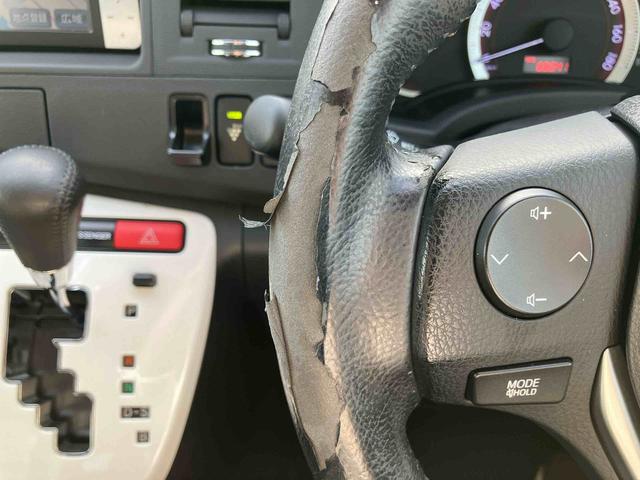 アイシスプラタナ Vセレクションホワイトインテリアパッケージナビ/TV/DVD/BT ETC 両側電動スライドドア オートエアコン アルミホイール プラズマクラスター フロントバンパー電動ポール 足踏み式駐車ブレーキ ステアリングリモコン キーフリーシステム(千葉県)の中古車