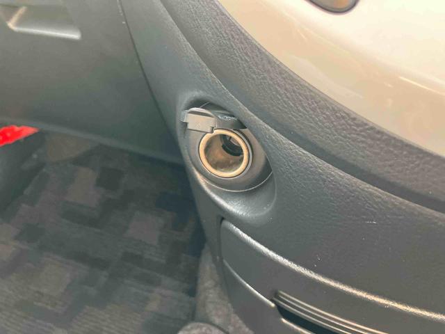 アイシスプラタナ Vセレクションホワイトインテリアパッケージナビ/TV/DVD/BT ETC 両側電動スライドドア オートエアコン アルミホイール プラズマクラスター フロントバンパー電動ポール 足踏み式駐車ブレーキ ステアリングリモコン キーフリーシステム(千葉県)の中古車