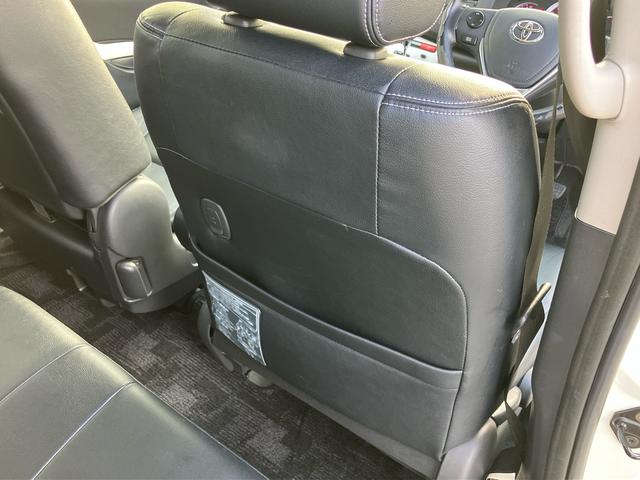 アイシスプラタナ Vセレクションホワイトインテリアパッケージナビ/TV/DVD/BT ETC 両側電動スライドドア オートエアコン アルミホイール プラズマクラスター フロントバンパー電動ポール 足踏み式駐車ブレーキ ステアリングリモコン キーフリーシステム(千葉県)の中古車