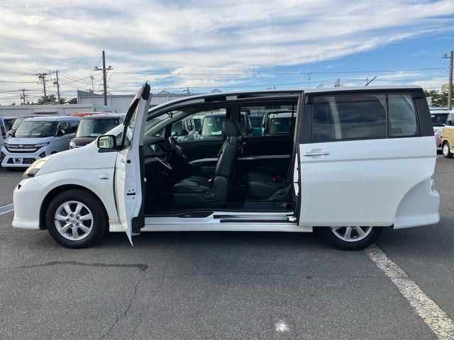 アイシスプラタナ Vセレクションホワイトインテリアパッケージナビ/TV/DVD/BT ETC 両側電動スライドドア オートエアコン アルミホイール プラズマクラスター フロントバンパー電動ポール 足踏み式駐車ブレーキ ステアリングリモコン キーフリーシステム(千葉県)の中古車