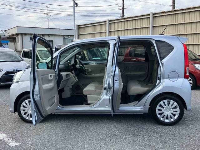 ムーヴL SAIIICDラジオチューナー AUX接続 衝突被害軽減ブレーキ 横滑り防止装置 アイドリングストップ オートハイビーム マニュアルレベリング機能付ハロゲンヘッドライト バニティーミラー付き左右サンバイザー(千葉県)の中古車