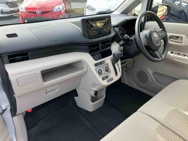 ムーヴL SAIIICDラジオチューナー AUX接続 衝突被害軽減ブレーキ 横滑り防止装置 アイドリングストップ オートハイビーム マニュアルレベリング機能付ハロゲンヘッドライト バニティーミラー付き左右サンバイザー(千葉県)の中古車