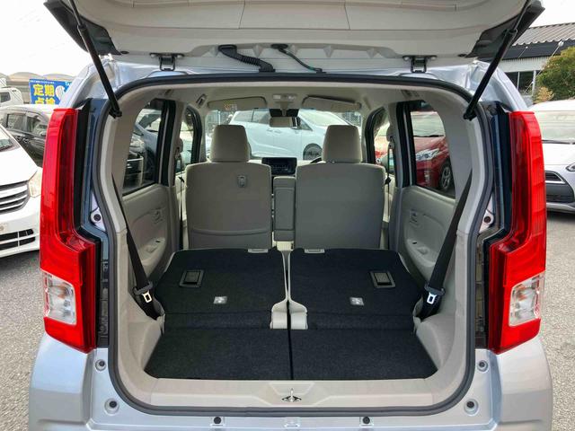 ムーヴL SAIIICDラジオチューナー AUX接続 衝突被害軽減ブレーキ 横滑り防止装置 アイドリングストップ オートハイビーム マニュアルレベリング機能付ハロゲンヘッドライト バニティーミラー付き左右サンバイザー(千葉県)の中古車