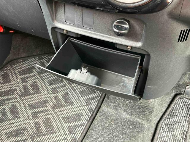 タントカスタムＸスペシャルナビ／ＤＴＶ／ＣＤ／ＤＶＤ／ＵＳＢ　助手席側パワスラ　ＨＩＤヘッドライト　ハロゲンフォグランプ　クリアテールランプ　１４インチアルミ　キーフリー　電動格納ドアミラー　オートＡＣ　アイドリングストップ（千葉県）の中古車