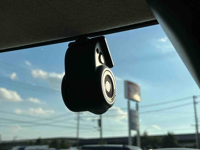 ムーヴキャンバスGブラックアクセントVS SAIIIナビ/TV/DVD/BT/USB 全周囲カメラ 前後ドラレコ LEDヘッドライト オートライト オートハイビーム 運転席シートヒーター キーフリーシステム 盗難防止アラーム 両側Pスライド 革巻ステア(千葉県)の中古車