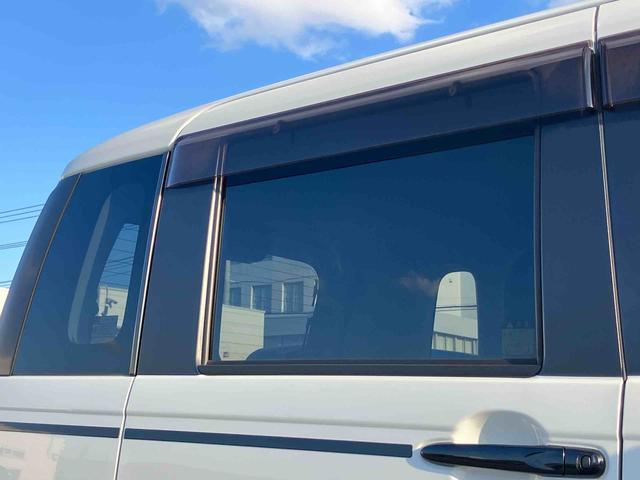 ムーヴキャンバスＧブラックアクセントＶＳ　ＳＡIIIナビ／ＴＶ／ＤＶＤ／ＢＴ／ＵＳＢ　全周囲カメラ　前後ドラレコ　ＬＥＤヘッドライト　オートライト　オートハイビーム　運転席シートヒーター　キーフリーシステム　盗難防止アラーム　両側Ｐスライド　革巻ステア（千葉県）の中古車