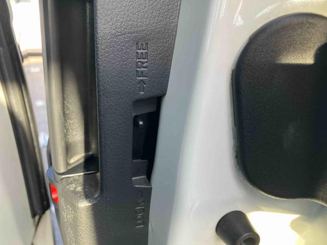 ムーヴキャンバスＧブラックアクセントＶＳ　ＳＡIIIナビ／ＴＶ／ＤＶＤ／ＢＴ／ＵＳＢ　全周囲カメラ　前後ドラレコ　ＬＥＤヘッドライト　オートライト　オートハイビーム　運転席シートヒーター　キーフリーシステム　盗難防止アラーム　両側Ｐスライド　革巻ステア（千葉県）の中古車