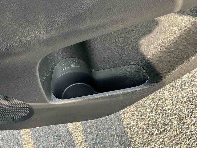 デイズハイウェイスター　Ｘナビ／ＢＴ／ＴＶ／ＤＩＳＣ／全周囲カメラ／ステアリングスイッチ　前ドラレコ　ＥＴＣ　ＨＩＤヘッドライト　ハロゲンフォグランプ　１４インチアルミ　スマートキー　電動格納ドアミラー　衝突被害軽減ブレーキ（千葉県）の中古車