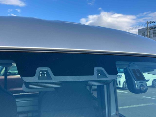 スーパーキャリイＸリミテッド　４ＷＤ４ＷＤ　荷台三方開　デュアルカメラサポート　ドラレコ　ＬＥＤヘッドランプ　オートライト　ＰＷ　荷台作業灯　オーバーヘッドシェルフ　キーレスエントリー　リヤゲートチェーン　バッテリーカバー　ＣＤ（千葉県）の中古車