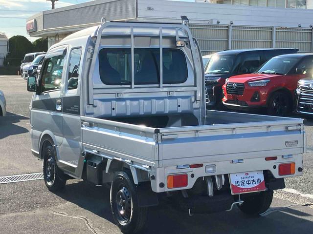 スーパーキャリイＸリミテッド　４ＷＤ４ＷＤ　荷台三方開　デュアルカメラサポート　ドラレコ　ＬＥＤヘッドランプ　オートライト　ＰＷ　荷台作業灯　オーバーヘッドシェルフ　キーレスエントリー　リヤゲートチェーン　バッテリーカバー　ＣＤ（千葉県）の中古車