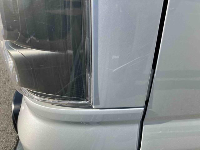 スーパーキャリイＸリミテッド　４ＷＤ４ＷＤ　荷台三方開　デュアルカメラサポート　ドラレコ　ＬＥＤヘッドランプ　オートライト　ＰＷ　荷台作業灯　オーバーヘッドシェルフ　キーレスエントリー　リヤゲートチェーン　バッテリーカバー　ＣＤ（千葉県）の中古車