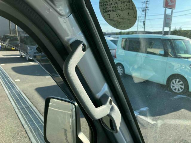 スーパーキャリイＸリミテッド　４ＷＤ４ＷＤ　荷台三方開　デュアルカメラサポート　ドラレコ　ＬＥＤヘッドランプ　オートライト　ＰＷ　荷台作業灯　オーバーヘッドシェルフ　キーレスエントリー　リヤゲートチェーン　バッテリーカバー　ＣＤ（千葉県）の中古車