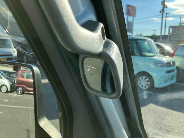 スーパーキャリイＸリミテッド　４ＷＤ４ＷＤ　荷台三方開　デュアルカメラサポート　ドラレコ　ＬＥＤヘッドランプ　オートライト　ＰＷ　荷台作業灯　オーバーヘッドシェルフ　キーレスエントリー　リヤゲートチェーン　バッテリーカバー　ＣＤ（千葉県）の中古車