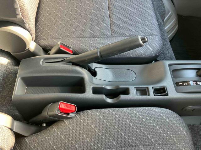 スーパーキャリイＸリミテッド　４ＷＤ４ＷＤ　荷台三方開　デュアルカメラサポート　ドラレコ　ＬＥＤヘッドランプ　オートライト　ＰＷ　荷台作業灯　オーバーヘッドシェルフ　キーレスエントリー　リヤゲートチェーン　バッテリーカバー　ＣＤ（千葉県）の中古車