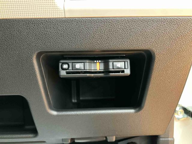 ムーヴキャンバスＸブラックインテリアリミテッド　ＳＡIIIパノラマカメラ連動フルセグナビ　ＵＳＢ接続　ブルートゥース対応　ＴＶナビキット　ＥＴＣ　置きラクボックス　助手席シートアンダートレイ　チルトステアリング　運転席シートリフター　プッシュエンジンスタート（千葉県）の中古車