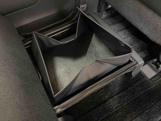 ムーヴキャンバスＸブラックインテリアリミテッド　ＳＡIIIパノラマカメラ連動フルセグナビ　ＵＳＢ接続　ブルートゥース対応　ＴＶナビキット　ＥＴＣ　置きラクボックス　助手席シートアンダートレイ　チルトステアリング　運転席シートリフター　プッシュエンジンスタート（千葉県）の中古車