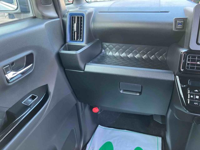 タントカスタムＲＳ衝突回避支援ブレーキ・ナビ・バックカメラ・ＥＴＣ・キーフリー・両側パワースライドドア・オートエアコン・オートライト・ＬＥＤヘッドランプ・アルミホイール・電動格納ミラー・パワーウィンドウ・（千葉県）の中古車