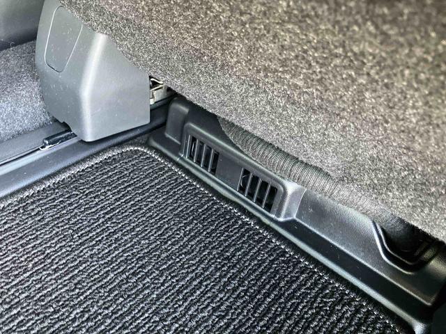 タントカスタムＲＳセレクションターボ　９型ナビ／地デジ／ＤＶＤ／ＢＴ／ＵＳＢ　全周囲カメラ　前後ドラレコ　ＥＴＣ　ＬＥＤヘッドライト　オートライト　ＡＤＢ　両側Ｐスライド　シートヒーター　コ−ナ−センサー　電動駐車ブレーキ　アルミ（千葉県）の中古車