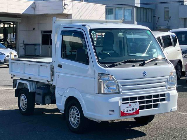 キャリイトラック頑丈ダンプ4WD ダンプ 荷台三方開 4枚リーフスプリング ETC マニュアルシフト 社外アルミホイール AM/FMラジオ マニュアルエアコン バッテリーカバー サイドレバー式パーキングブレーキ パワステ(千葉県)の中古車