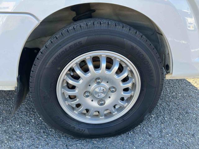 キャリイトラック頑丈ダンプ4WD ダンプ 荷台三方開 4枚リーフスプリング ETC マニュアルシフト 社外アルミホイール AM/FMラジオ マニュアルエアコン バッテリーカバー サイドレバー式パーキングブレーキ パワステ(千葉県)の中古車