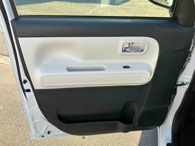 ムーヴキャンバスストライプスＧバックカメラ　ＬＥＤヘッドランプ　オートライト　ＡＤＢ　両側Ｐスラ　ホッとカップホルダー　前後コーナーセンサー　シートヒーター　電動駐車ブレーキ　スマアシ　オートエアコン　キーフリー　プッシュスタート（千葉県）の中古車