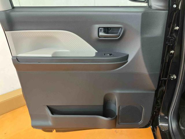 タントＸ衝突回避支援システム　横滑り防止装置　アイドリングストップ　オートライト　オートハイビーム　ＬＥＤヘッドライト　チルトステアリング　運転席シートアジャスター　前席シートヒーター　前後コーナーセンサー（千葉県）の中古車