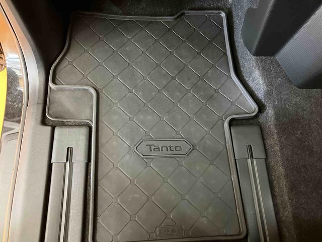 タントＸ衝突回避支援システム　横滑り防止装置　アイドリングストップ　オートライト　オートハイビーム　ＬＥＤヘッドライト　チルトステアリング　運転席シートアジャスター　前席シートヒーター　前後コーナーセンサー（千葉県）の中古車