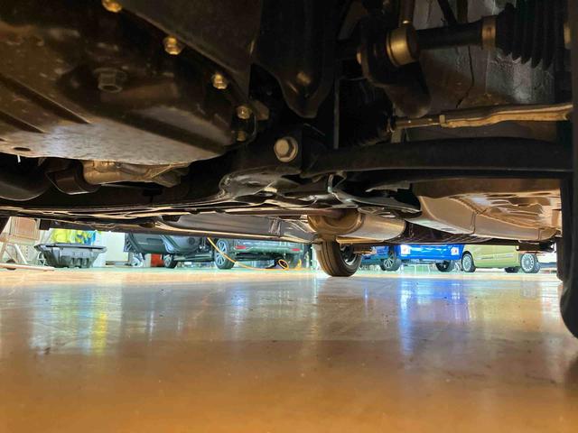 タントＸ衝突回避支援システム　横滑り防止装置　アイドリングストップ　オートライト　オートハイビーム　ＬＥＤヘッドライト　チルトステアリング　運転席シートアジャスター　前席シートヒーター　前後コーナーセンサー（千葉県）の中古車