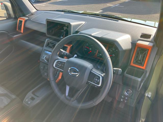 タフトGターボターボ Bカメラ 全車速追従クルコン ガラスルーフ ルーフレール ADB LEDヘッドライト オートライト スマアシ コーナーセンサー シートヒーター 電動駐車ブレーキ 革巻ステアリング キーフリー(千葉県)の中古車