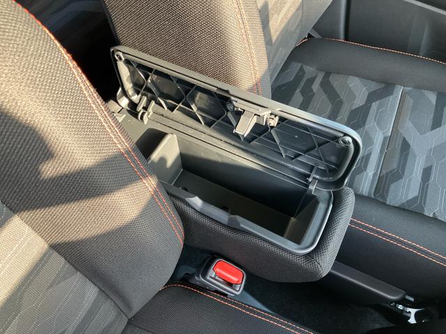 タフトＧターボターボ　Ｂカメラ　全車速追従クルコン　ガラスルーフ　ルーフレール　ＡＤＢ　ＬＥＤヘッドライト　オートライト　スマアシ　コーナーセンサー　シートヒーター　電動駐車ブレーキ　革巻ステアリング　キーフリー（千葉県）の中古車