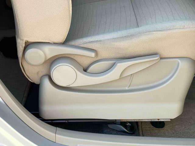 ムーヴフロントシートリフト L SA 4WD衝突被害軽減ブレーキ 横滑り防止装置 アイドリングストップ マニュアルレベリング機能付ハロゲンヘッドライト CDラジオチューナー AUX接続 ETC チルトステアリング 運転席シートリフター(千葉県)の中古車