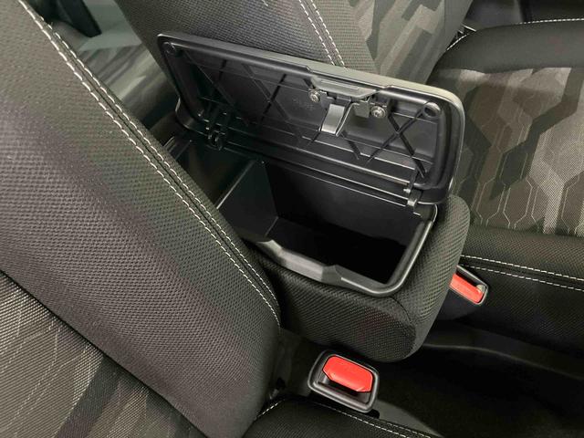 タフトGターボ クロムベンチャーバックカメラ連動フルセグナビ USB接続 ブルートゥース対応 フロント.リヤドライブレコーダー連動 TVナビキット ワイヤレス充電器QI 前席シートヒーター アダプティブクルーズコントロール(千葉県)の中古車